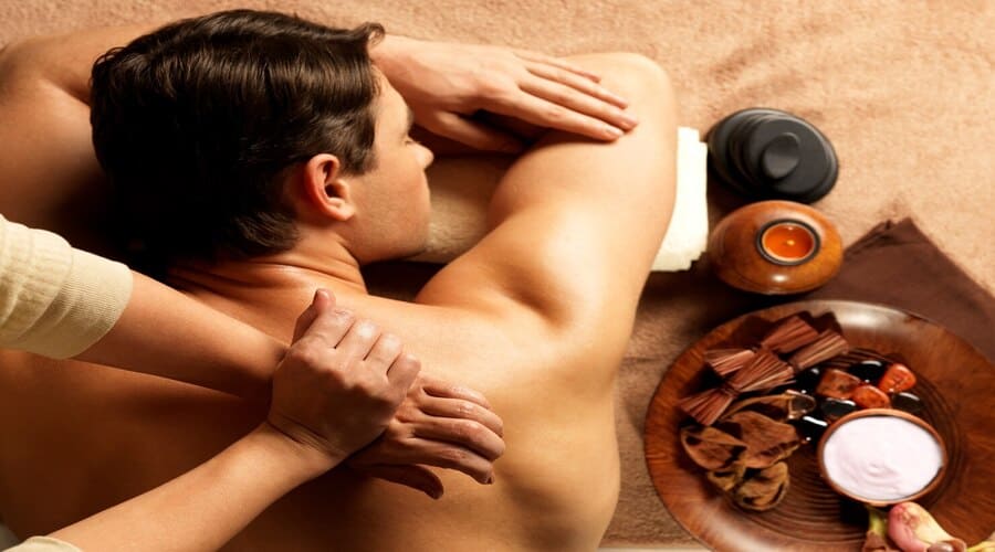 Aromatherapy Massage Sensory Experience