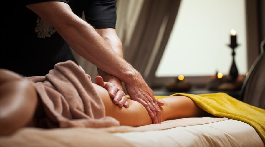 Aromatherapy Massage Sensory Experience