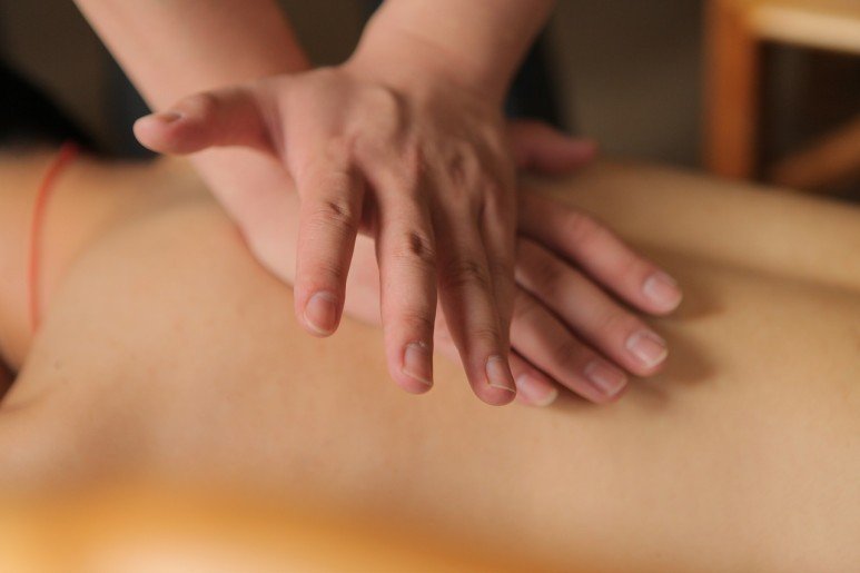 swedish massage vs deep tissue massage